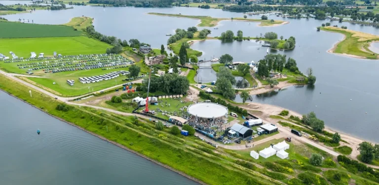 Eventbureau voor een stressvrij jubileumfeest op eigen terrein personeelsfeest plannen